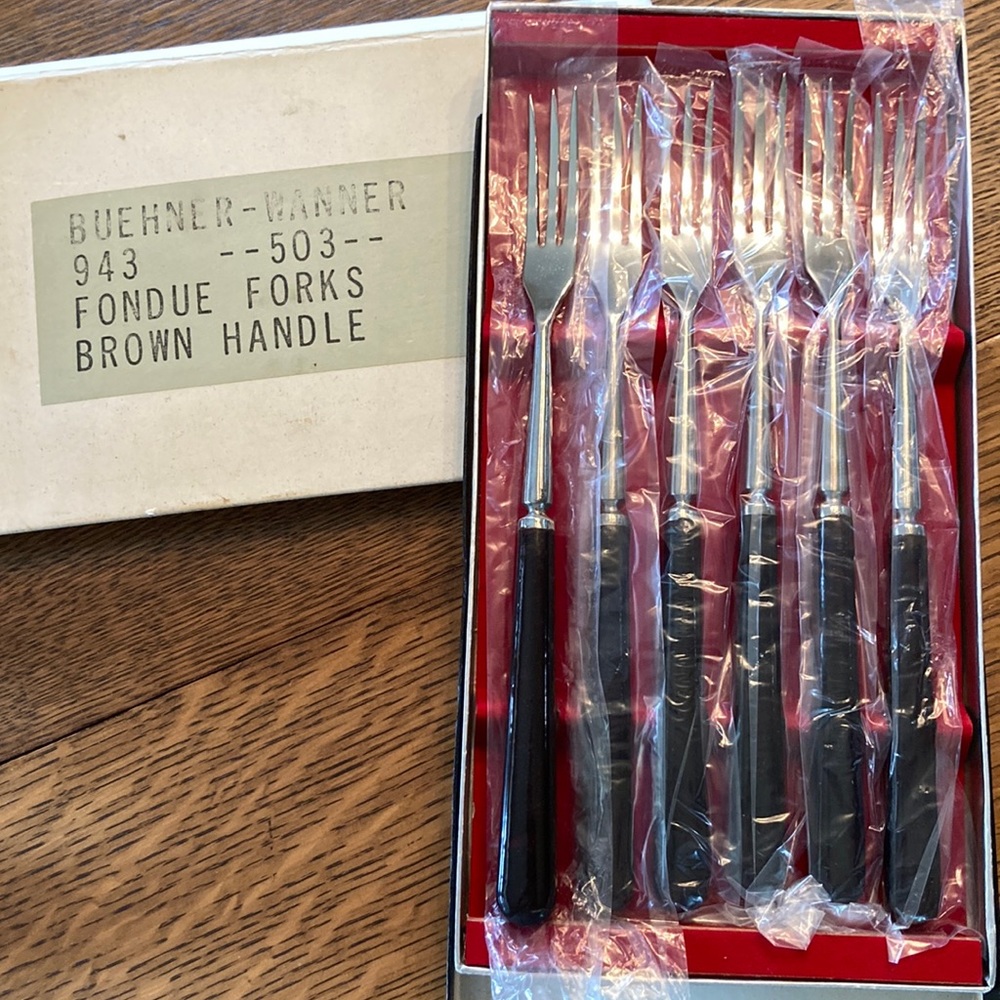 Never used set of 6 vintage Fondue Forks